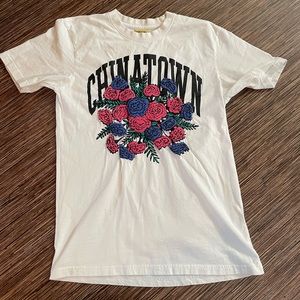 CHINATOWN Market White Flowers Logo T-Shirt Size L